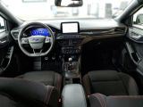 Ford Focus Turnier bei Gebrauchtwagen.expert - Abbildung (13 / 15)