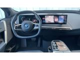 BMW iX bei Gebrauchtwagen.expert - Abbildung (6 / 10)